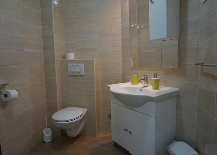 Ivancic 2 Apartman *