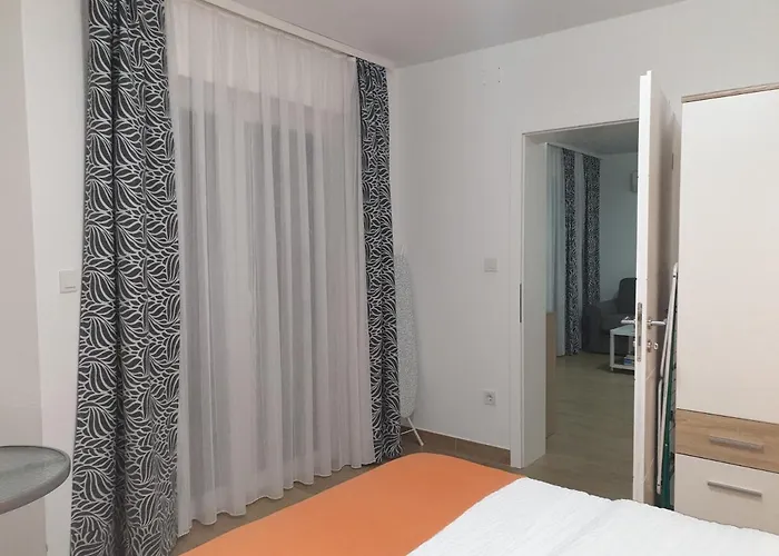 Ivancic 2 Apartman *