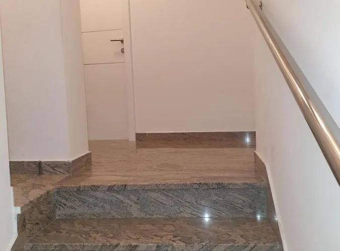 Apartman Ivancic 2 *