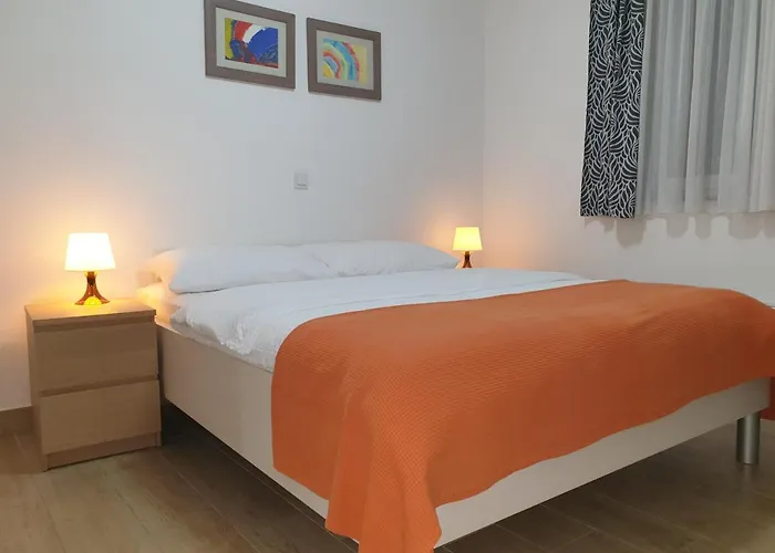 Ivancic 2 Apartman *