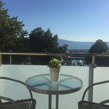 Ivancic 2 Apartment *