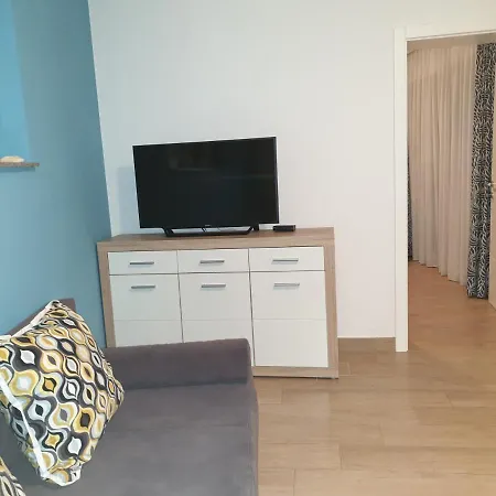 Ivancic 2 Apartment *